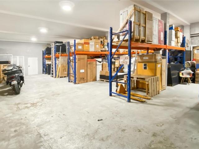 Local Commercial vente à Créteil