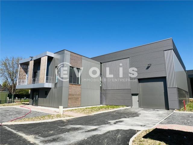 Local Commercial vente à France métropolitaine, Courtry