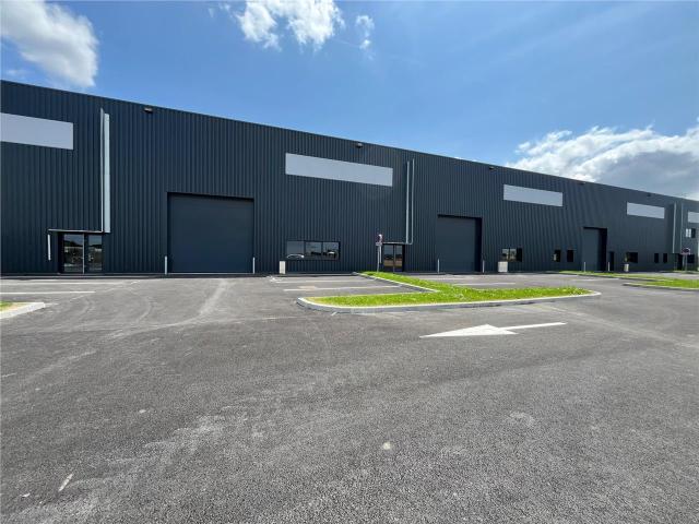 Local Commercial vente à Saint-Nazaire, Donges
