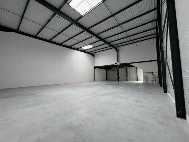 Local Commercial vente à Torcy, Gretz-armainvilliers