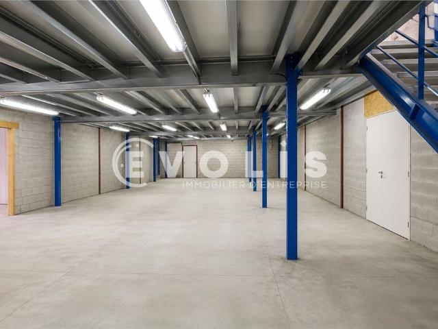 Local Commercial vente à L'Haÿ-les-Roses, Ivry-sur-seine