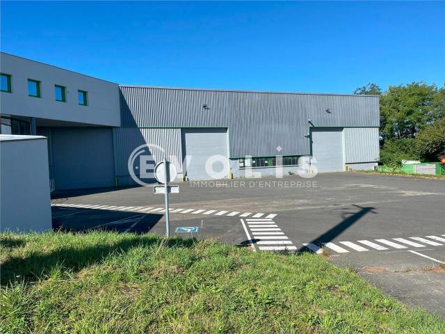 Local Commercial vente à Bourg-en-Bresse, Jassans-riottier