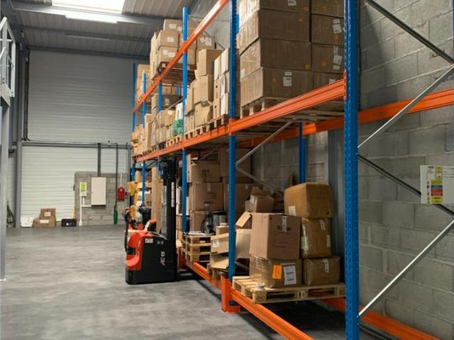 Local Commercial vente à Roanne, Le Coteau