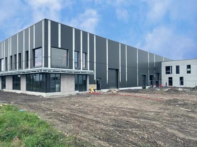Local Commercial vente à Lille, Leers