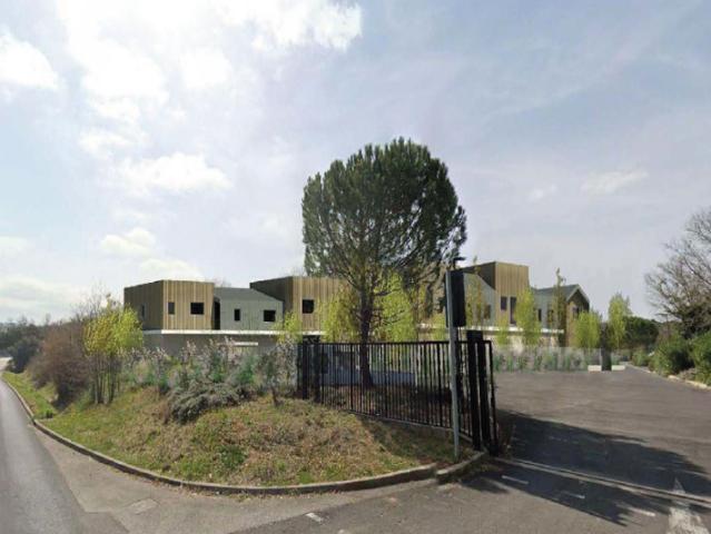 Local Commercial vente à Montpellier, Sussargues