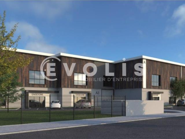 Local Commercial vente à Palaiseau, Ollainville