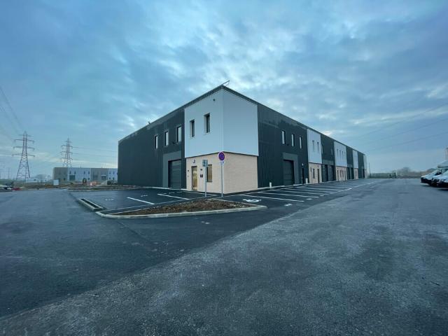 Local Commercial vente à Pontoise, Persan