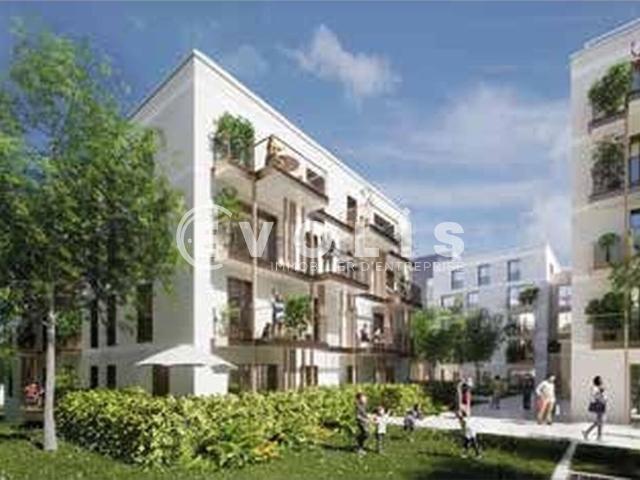 Local Commercial vente à Melun, Saint-fargeau-ponthierry