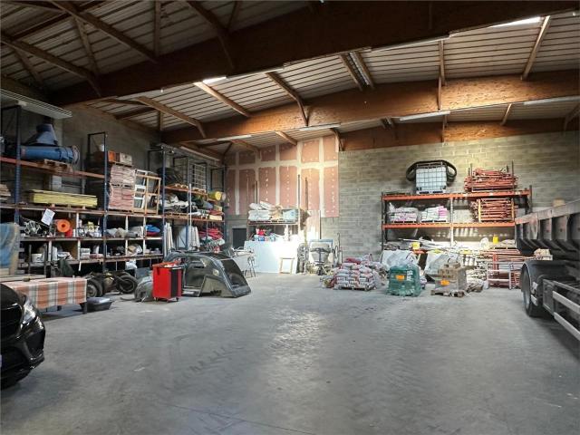 Local Commercial vente à Orléans, Saint-jean-de-braye