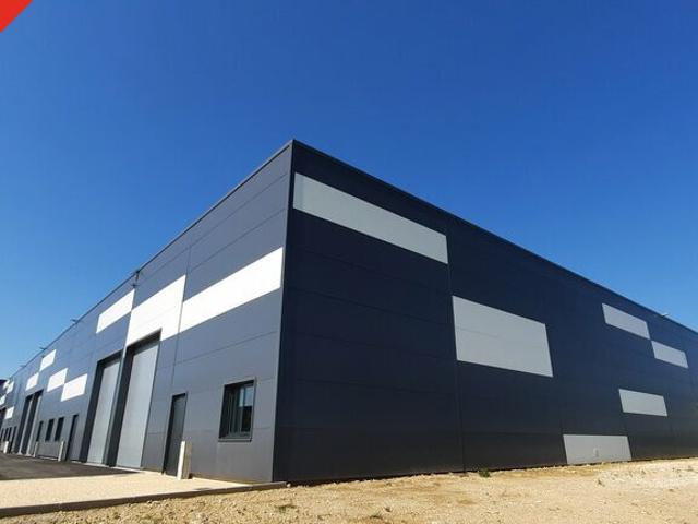 Local Commercial vente à Nîmes, Saint-laurent-des-arbres