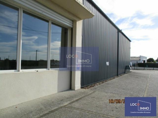 Local Commercial vente à Saint-Magne-de-Castillon, Gironde
