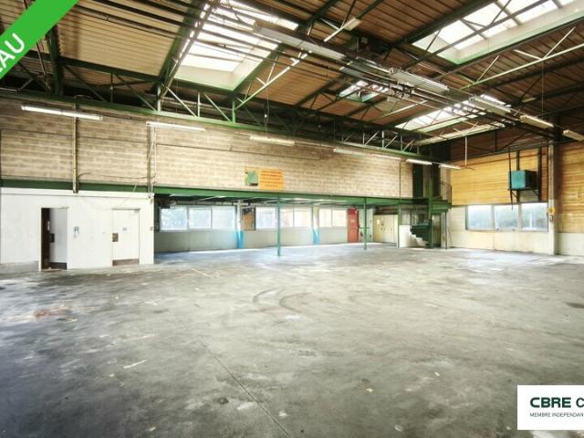 Local Commercial vente à Besançon, Saint-vit