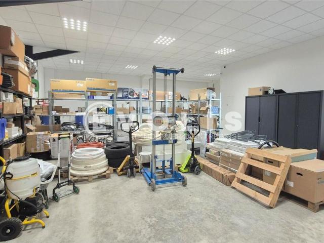 Local Commercial vente à Torcy, Serris