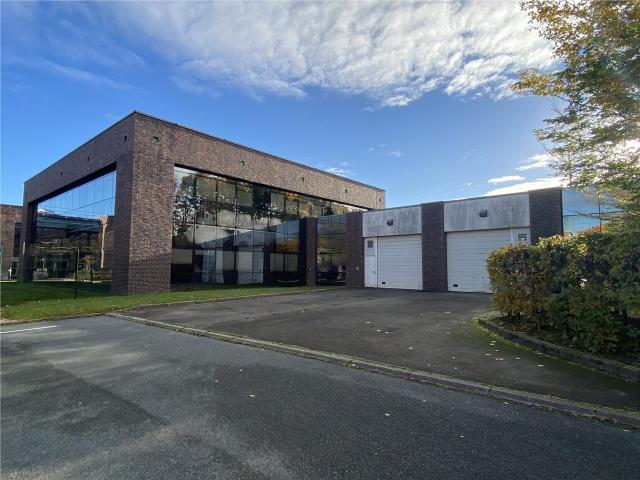 Local Commercial vente à Versailles, Trappes