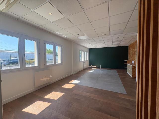 Local Commercial vente à Châteaubriant-Ancenis, Grandchamps-des-fontaines