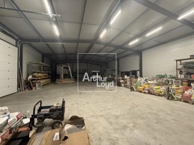 Local Commercial vente à Provins, Varennes-sur-seine