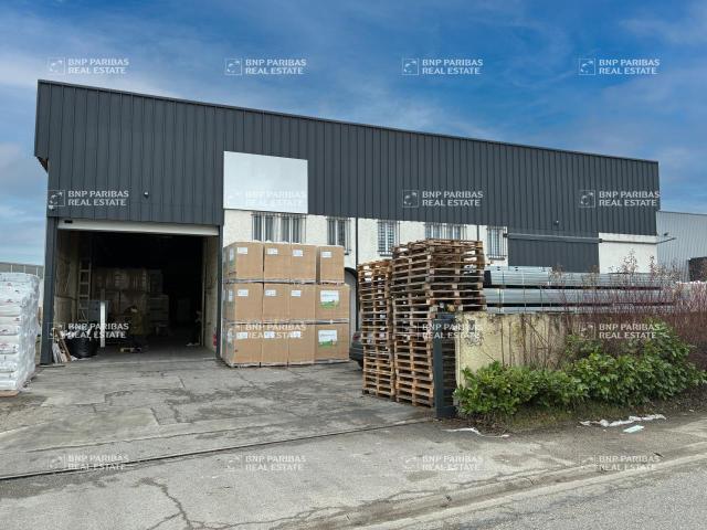 Local Commercial vente à France métropolitaine, Vaulx-en-velin