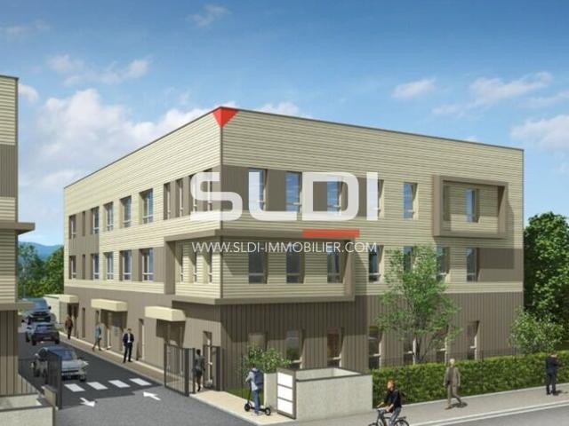 Local Commercial vente à Villefranche-sur-Saône, Rhône