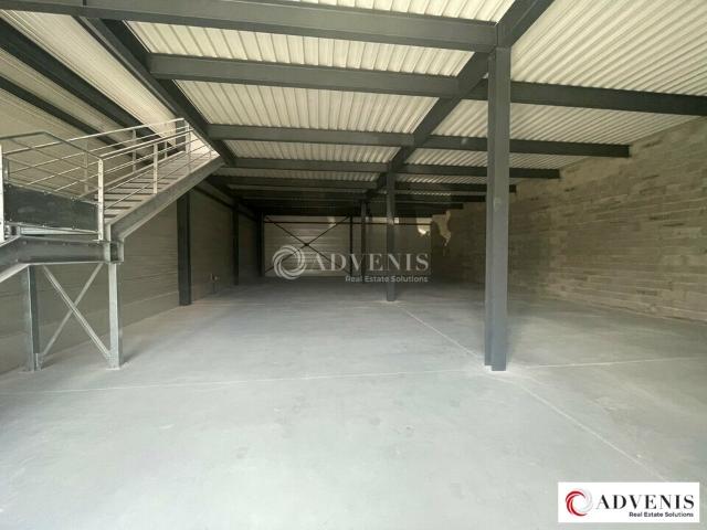 Local Commercial vente à Bordeaux, Cenon