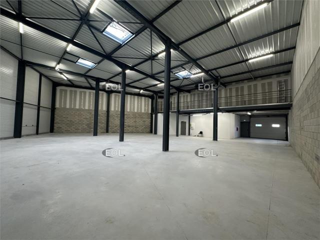 Local Commercial vente à Marseille, Aubagne