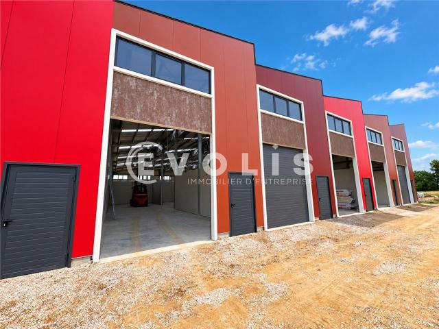 Local Commercial vente à Cossigny, Chevry-Cossigny