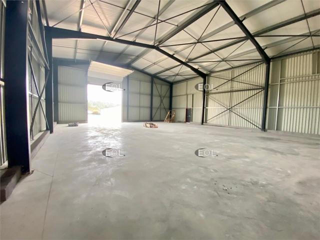 Local Commercial vente à Marseille, Peypin