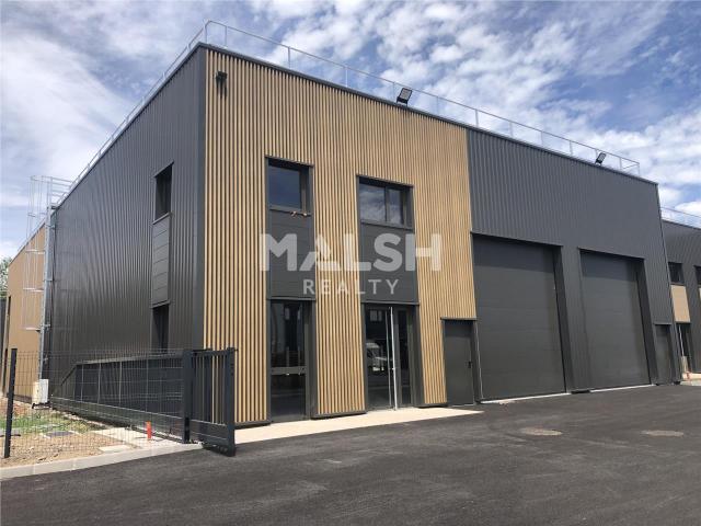 Local Commercial vente à Roanne