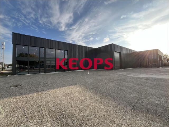 Local Commercial location à Toulouse, Beauzelle