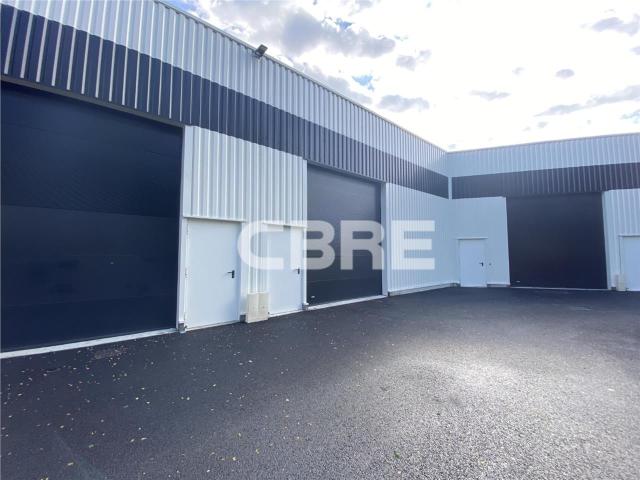 Local Commercial vente à Bordeaux, Montussan