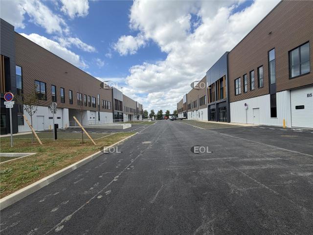 Local Commercial location à Palaiseau, Wissous