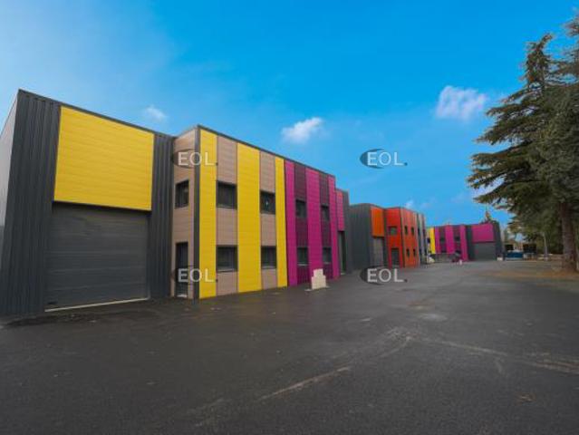 Local Commercial vente à Brières-les-Scellés, Essonne