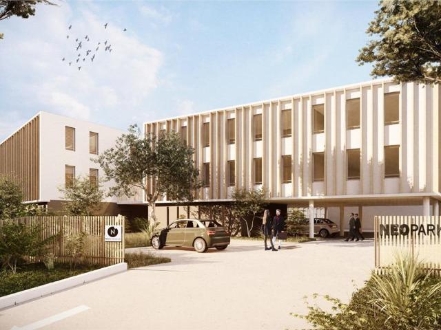 Local Commercial vente à Juvignac, Le Labournas