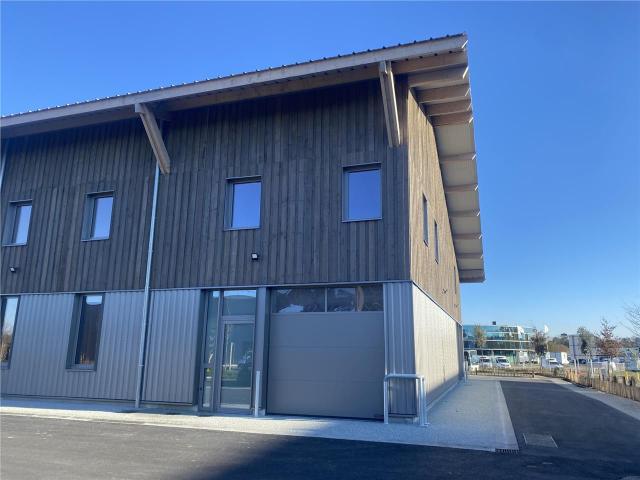 Local Commercial vente à Bordeaux, Le Haillan