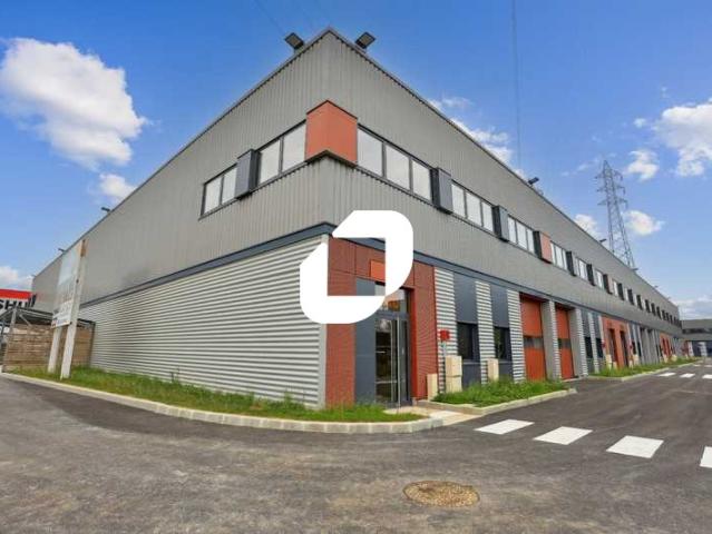 Local Commercial location à Évry, Corbeil-essonnes