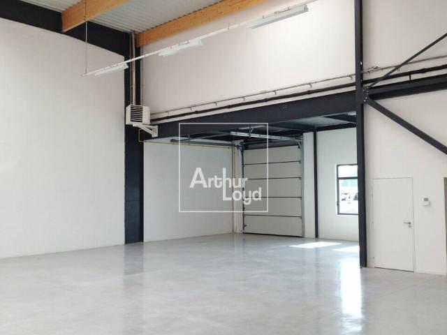 Local Commercial vente à Melun, Moissy-cramayel