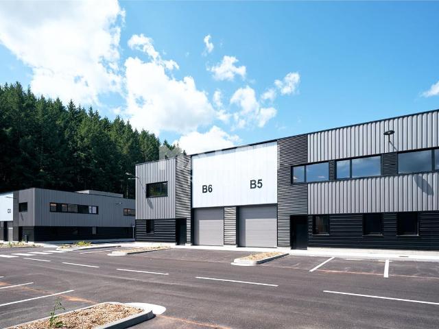 Local Commercial vente à Villefranche-sur-Saône, Rhône