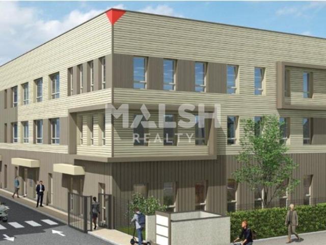 Local Commercial vente à Villefranche-sur-Saône, Rhône
