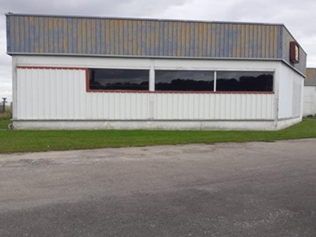Local Commercial vente à Amiens, Croixrault
