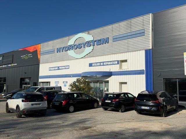 Local Commercial location à Valence, Romans-sur-isère