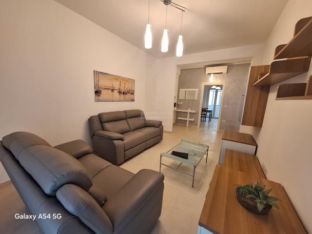 Appartamento in affitto a San Marone, Marche