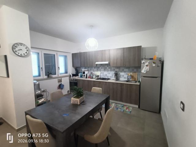 Appartamento in affitto a Contrada Celeste, Marche