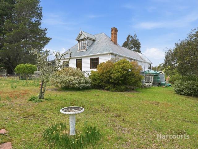 House for sale in Rhyndaston, Southern Midlands