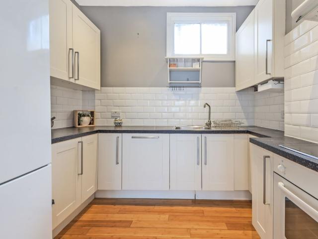 Apartment for rent in Dacre Park Estate, Greater London