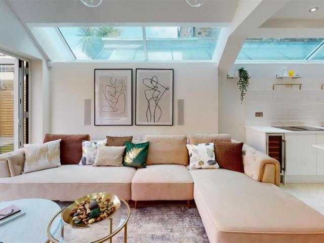 House for rent in Hammersmith, Greater London