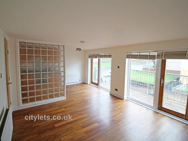 Flat for rent in Maryhill Park, Temple