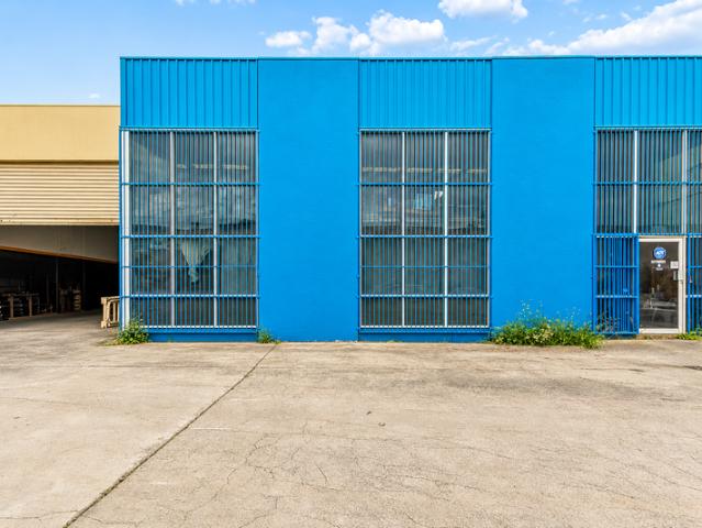 Warehouse for sale in Campbellfield, Melbourne