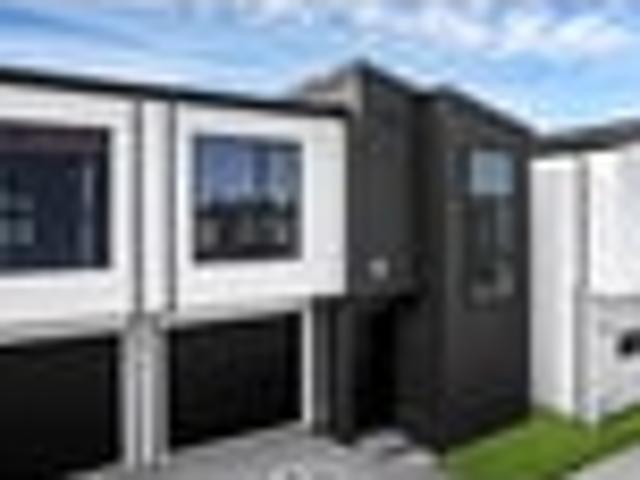 Townhouse for sale in Manurewa