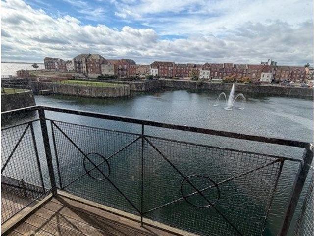 Apartment for rent in Garrison Side, Hull
