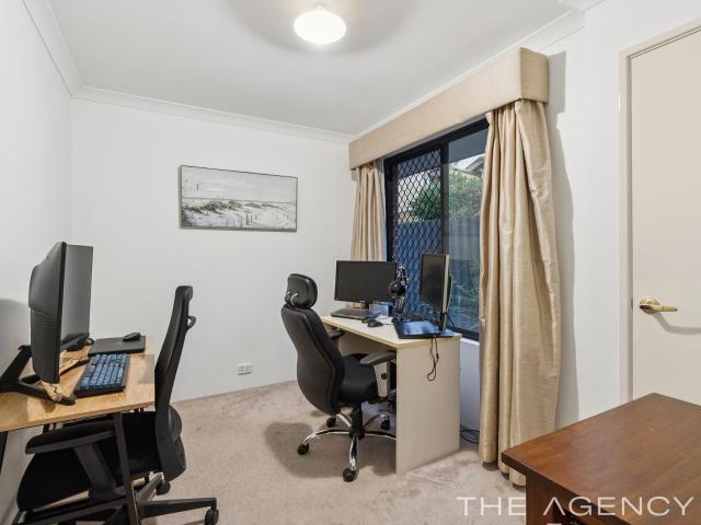 House for sale in Cloverdale, Western Australia