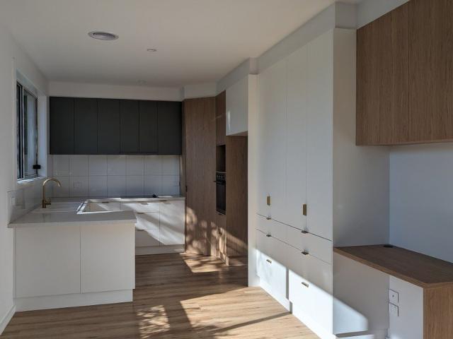 Townhouse for sale in Wodonga, Victoria